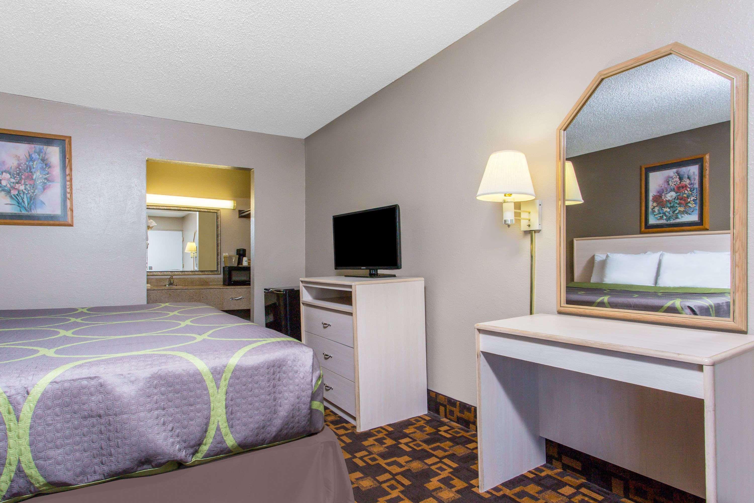 Super 8 By Wyndham Antioch/Nashville South East Exterior foto